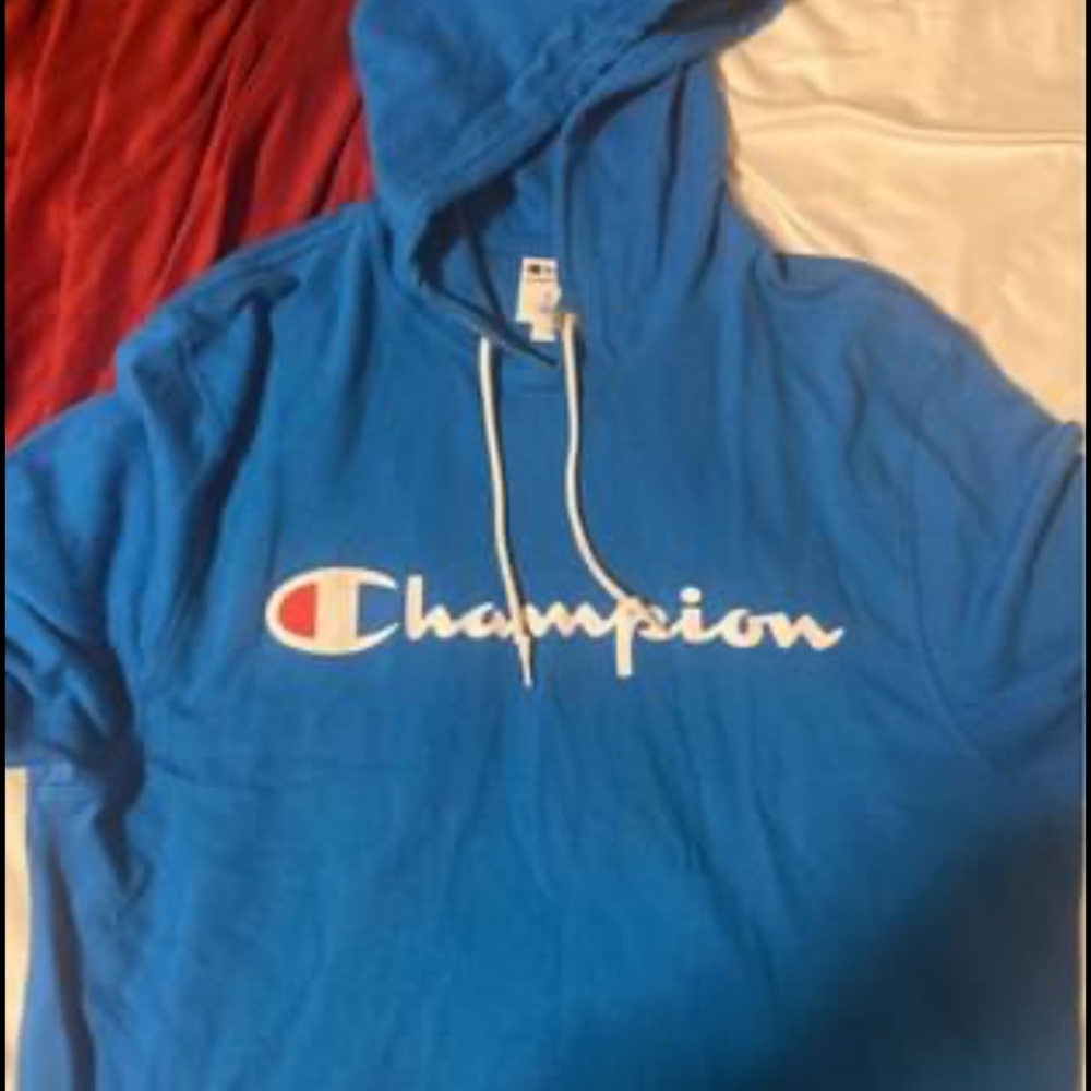 Men’a blue Champion hoodie